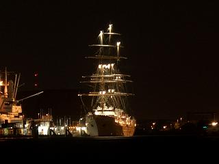 Hamburg bei Nacht