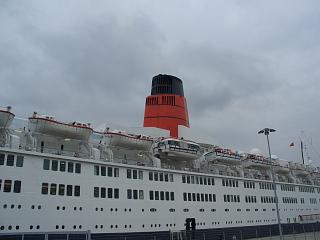 Queen Elisabeth 2